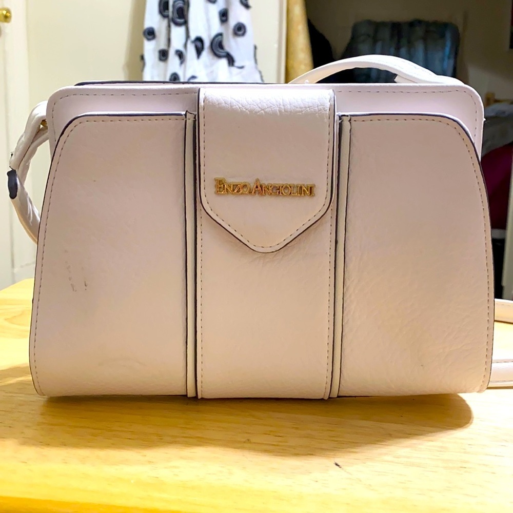 Enzo Angiolini white cross body